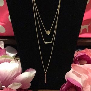 ✨Cutie 3 layer necklace ✨